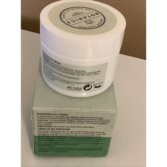 Billion Dollar Beauty Hydrating Day Cream  Gold Infused illuminator. New in Box - Picture 4 of 4